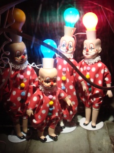 Spooky Shunt Clowns